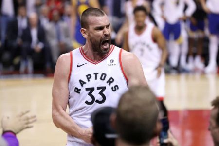 Marc Gasol in the jersey of Toronto Raptors.